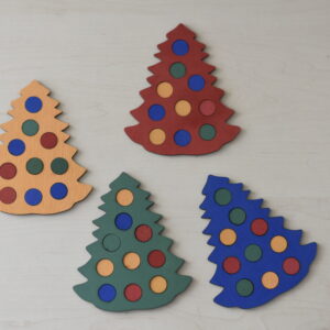 Гра "Кольорові ялинки"